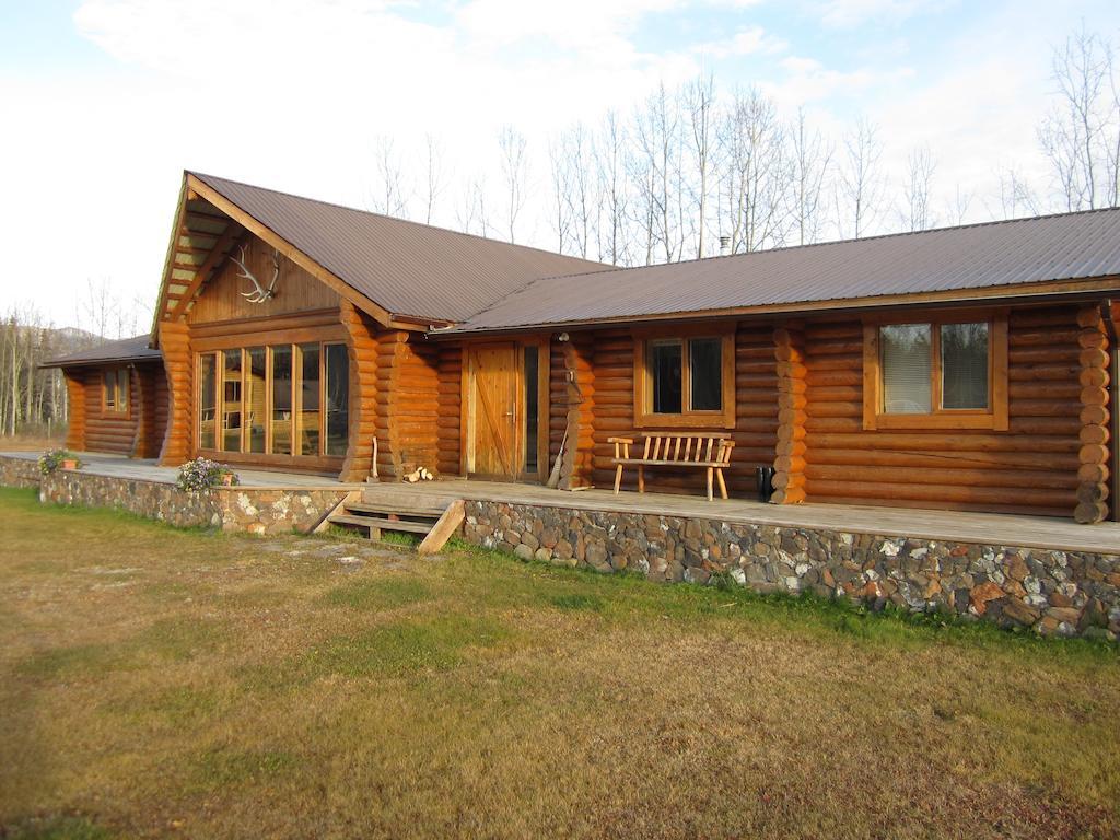Folding Mountain B & B Fort Nelson Habitación foto